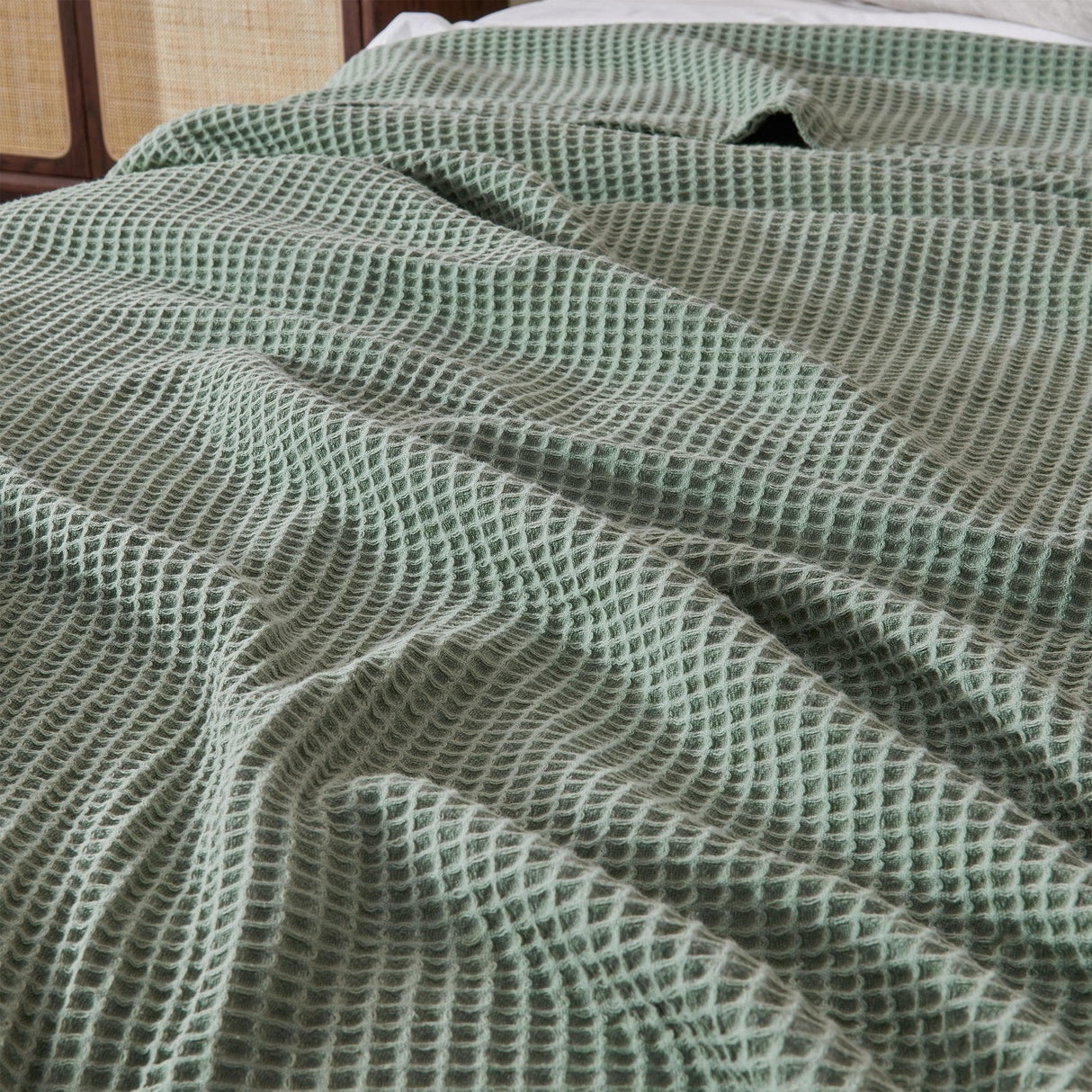 100% Cotton Waffle Weave Blanket - Mikala Collection-Blankets-Parc Decor