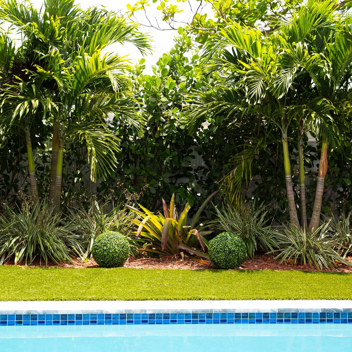 14” Artificial Boxwood Ball Topiary with Integrated Ground Stake UV Resistant - Set of 2-Plant-Parc Decor