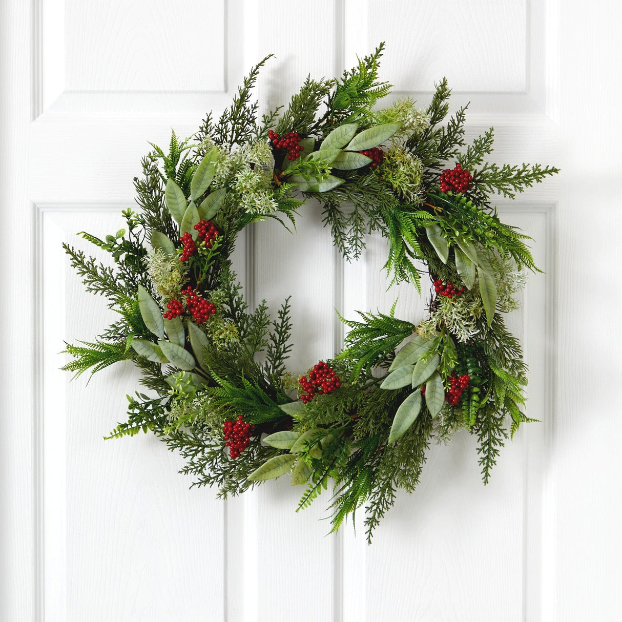 24” Cedar, Eucalyptus and Berries Artificial Christmas Wreath-Wreath-Parc Decor