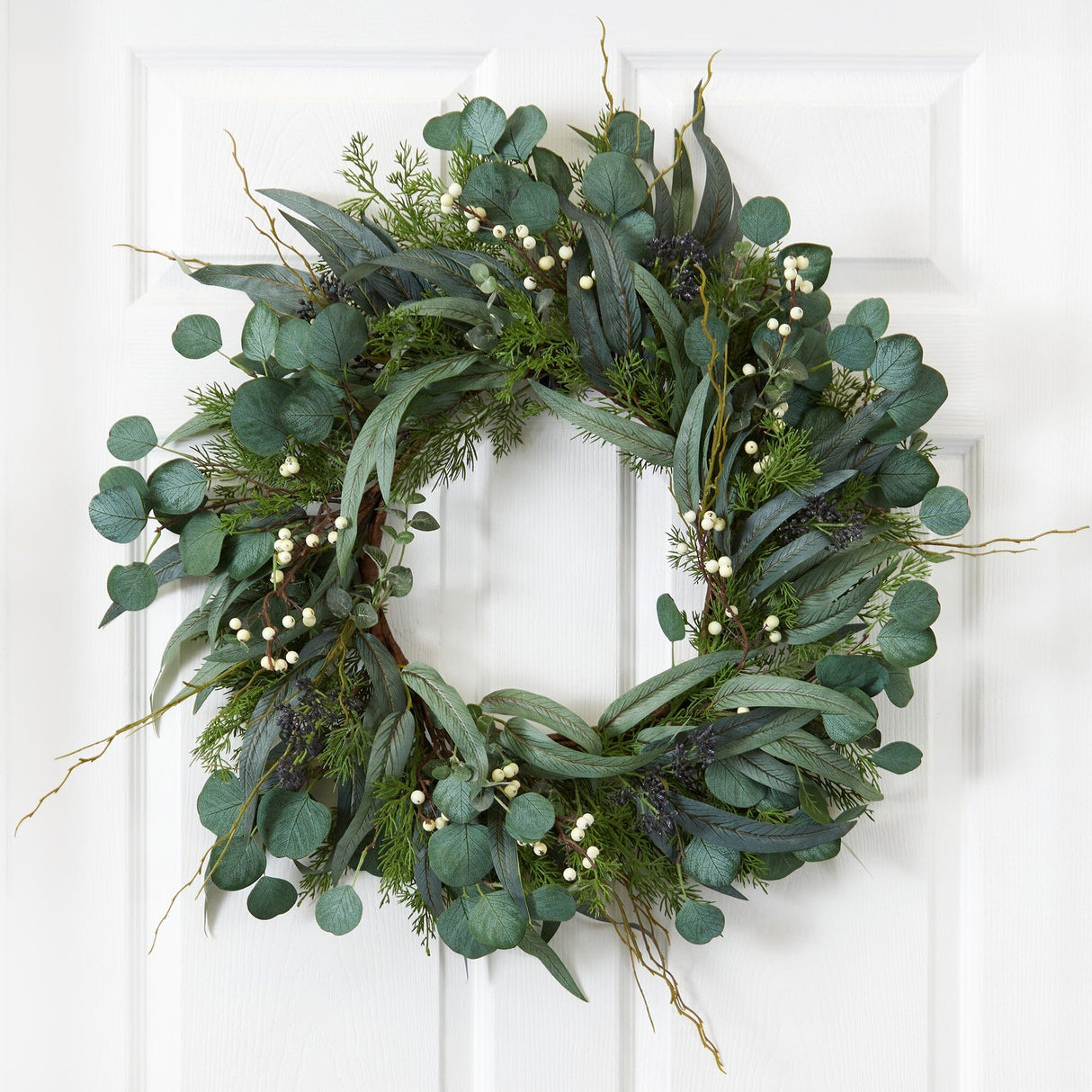 24” Eucalyptus and Mixed Greens Artificial Wreath-Wreath-Parc Decor