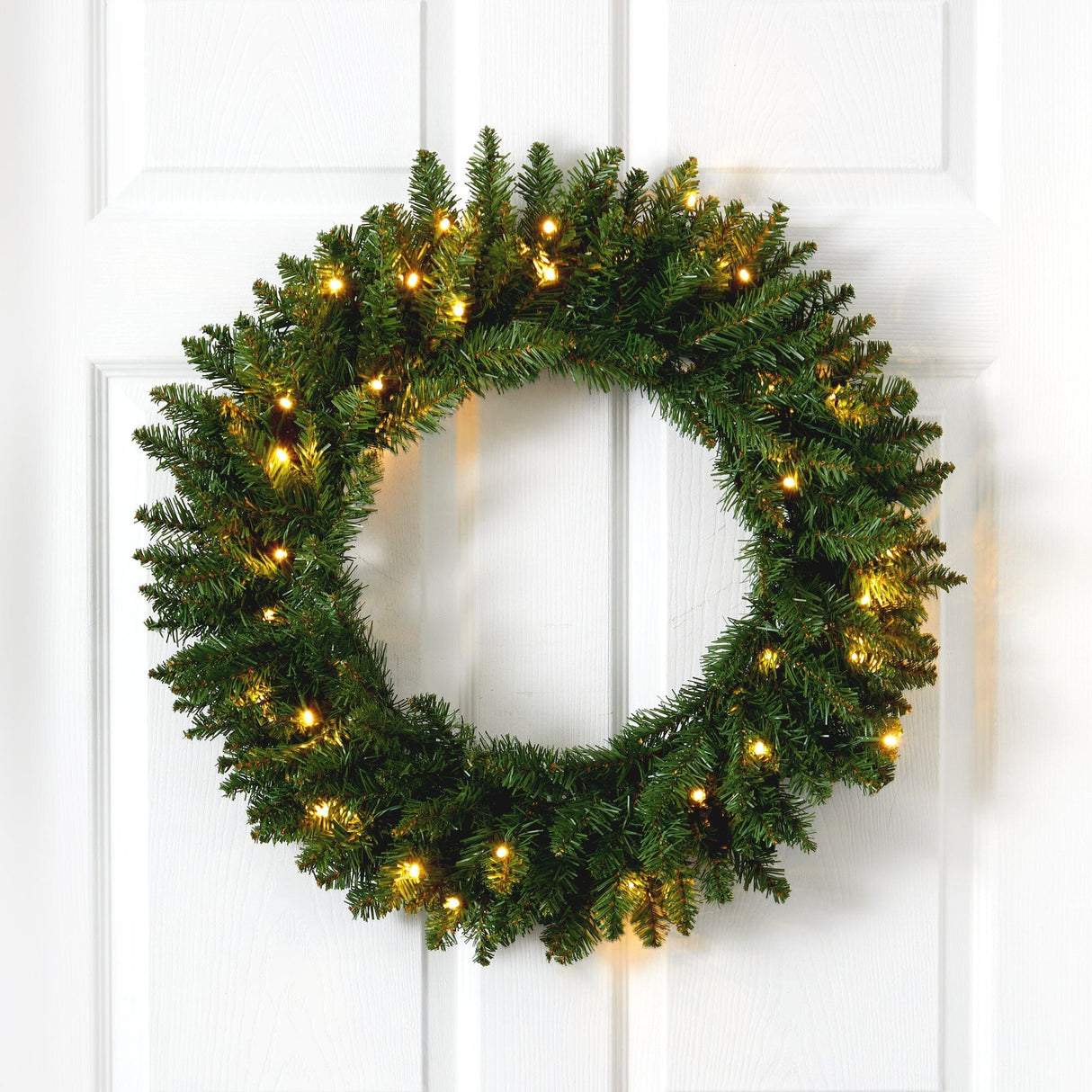24” Green Pine Artificial Christmas Wreath with 35 Clear LED Lights-Wreath-Parc Decor