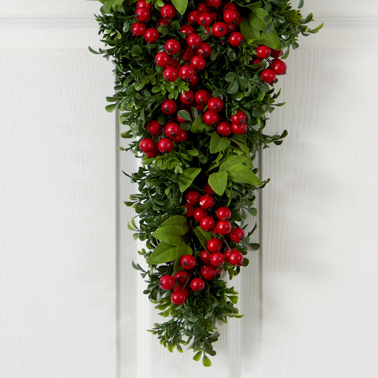 26” Berry Boxwood Teardrop-Teardrop-Parc Decor