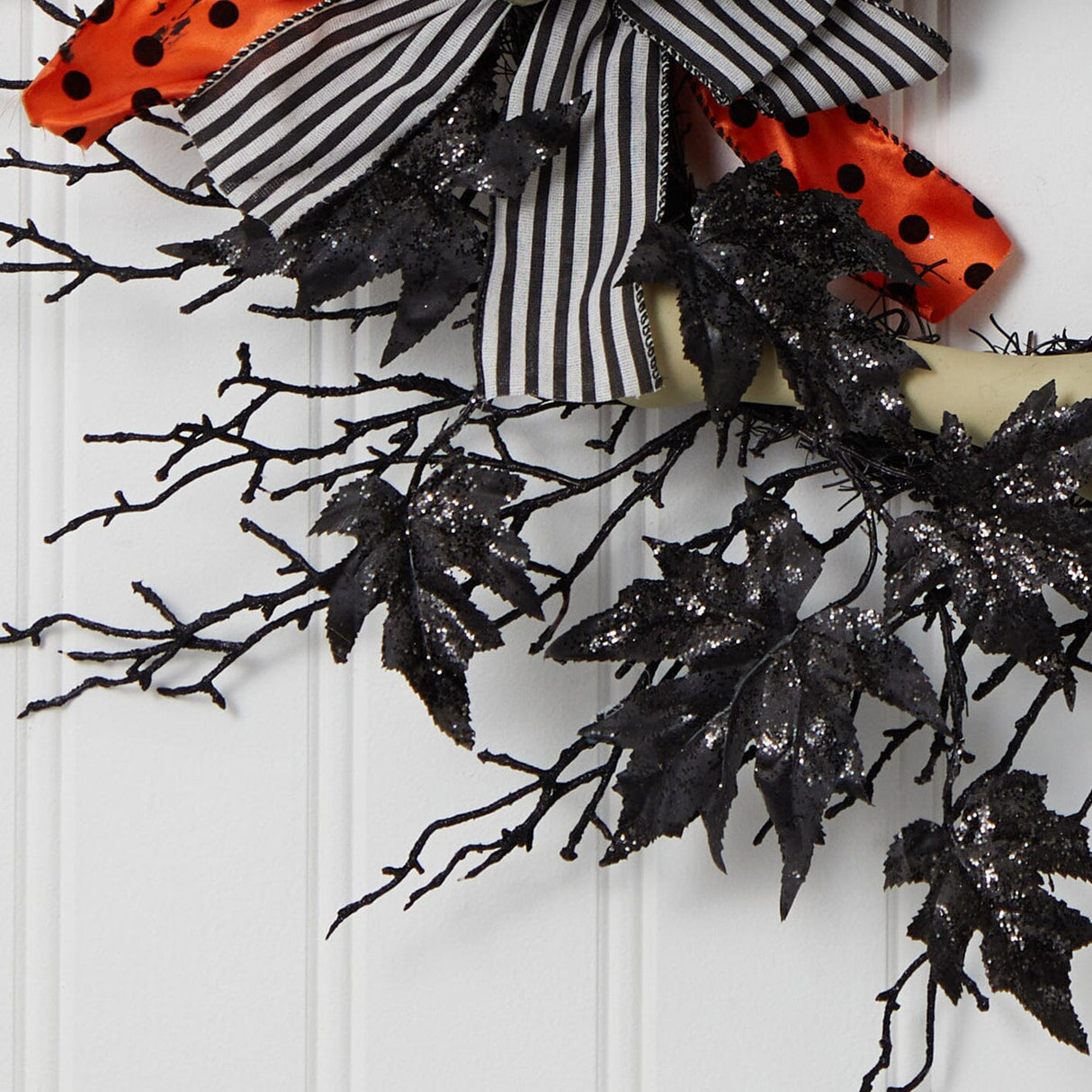 26" Halloween Dapper Skeleton Wreath-Wreath-Parc Decor