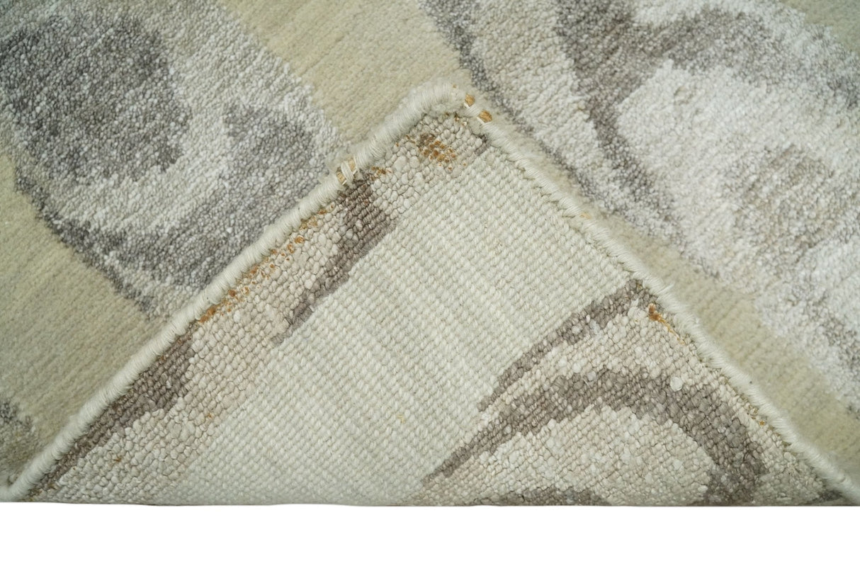 2x4 Modern Beige and Gray Wool and Silk Hand Knotted Rug
