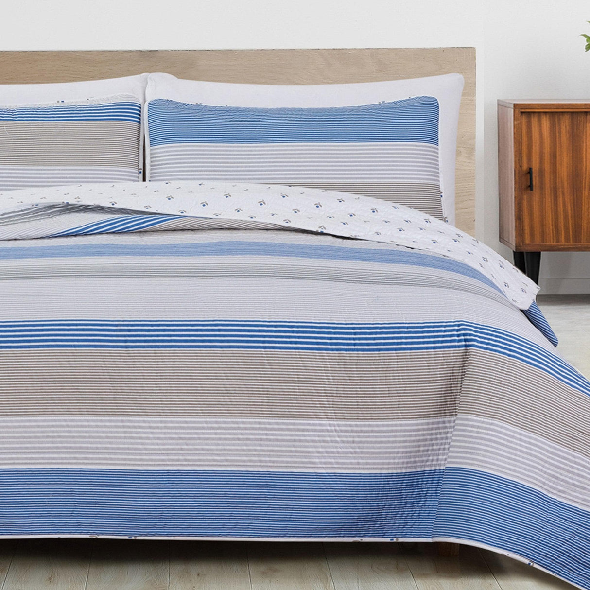 3 Piece Striped Quilt Set - Bryce Collection-Quilts-Parc Decor
