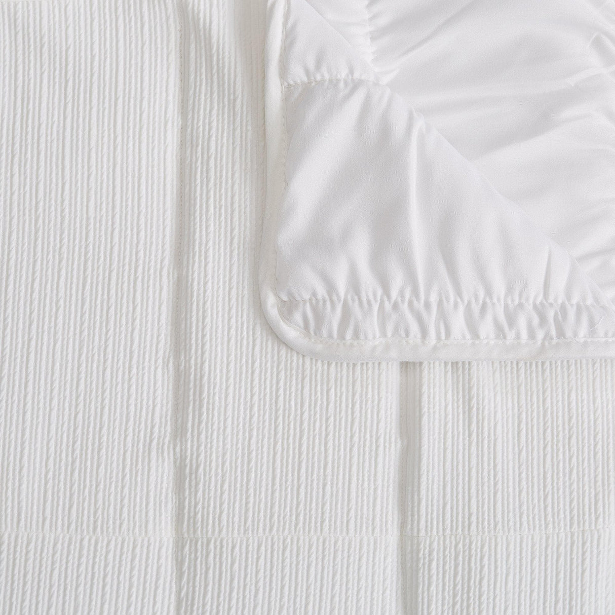 3 Piece Textured Striped Quilt Set - Ellie Collection-Quilts & Comforters-Parc Decor