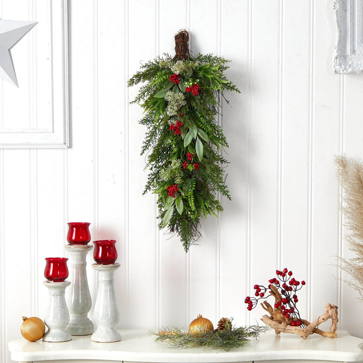 30” Cedar and Berry Artificial Christmas Swag-Teardrop-Parc Decor
