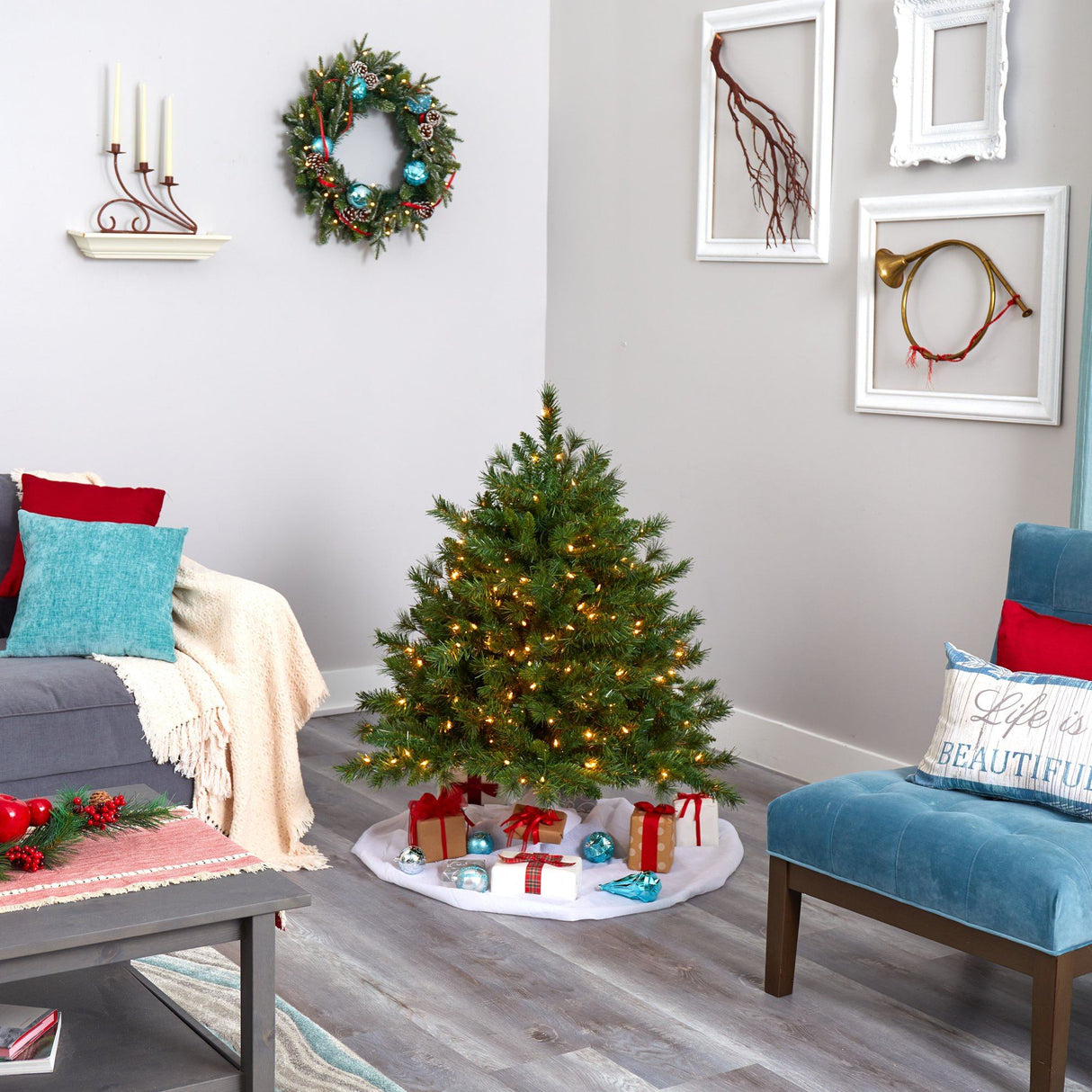 4’ Wyoming Mixed Pine Artificial Christmas Tree with 250 Clear Lights and 462 Bendable Branches-Christmas Tree-Parc Decor