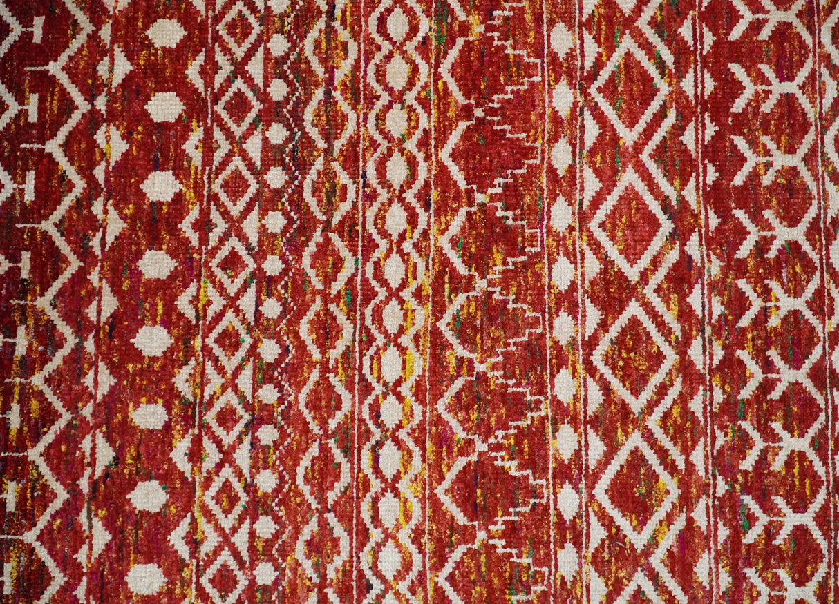 4x6 and 8x10 Hand Knotted Rust, Gold and White Modern Contemporary Southwestern Tribal Trellis Recycled Silk Area Rug