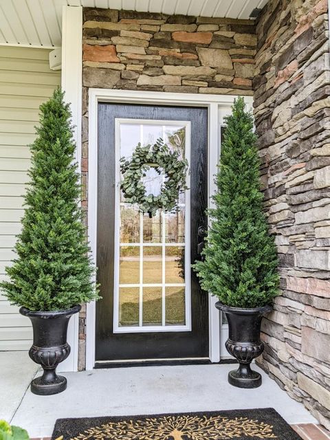 5.5’ Cypress Cone Topiary Artificial Tree UV Resistant (Indoor/Outdoor)-Parc Decor