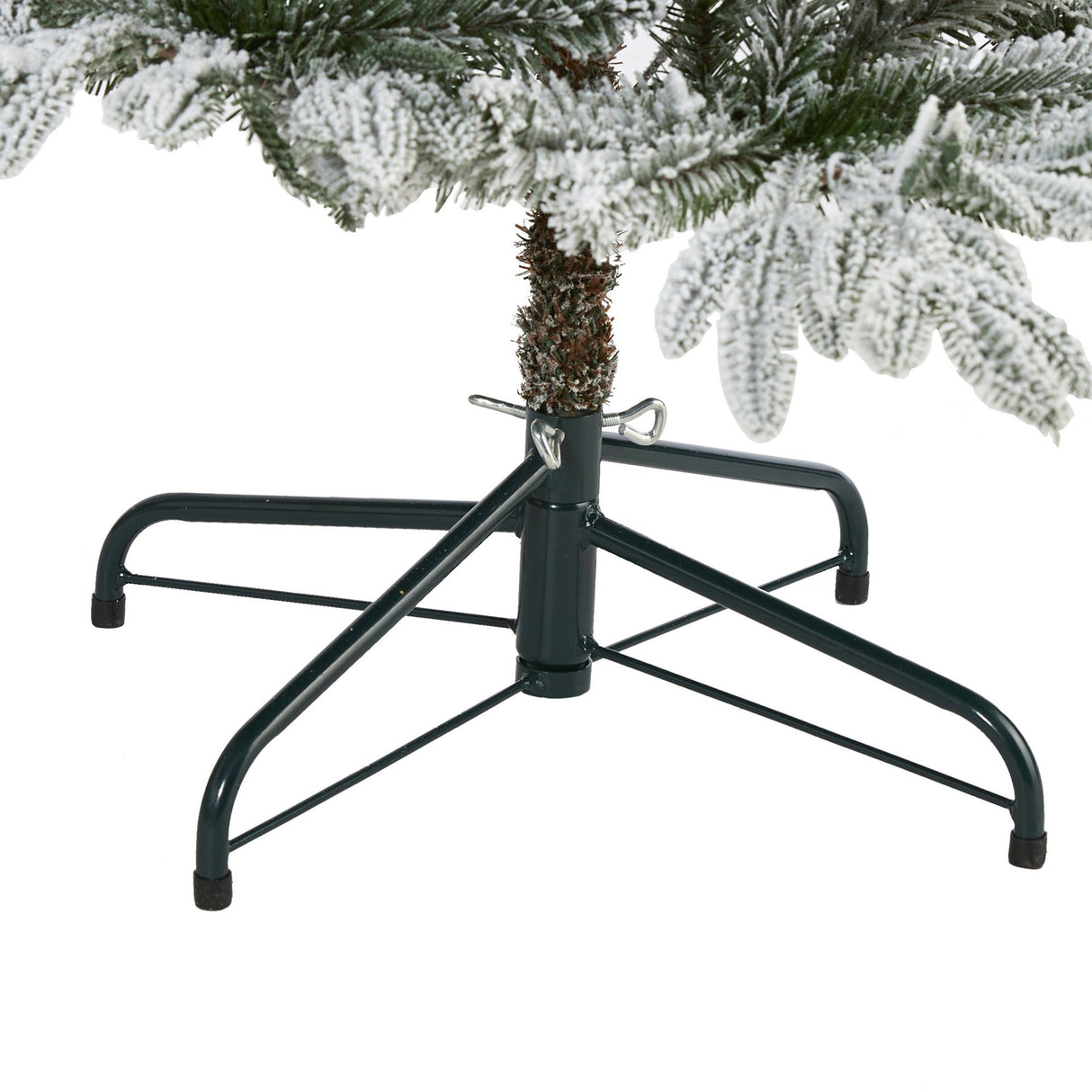 5.5’ Flocked Manchester Spruce Artificial Christmas Tree with 200 Lights and 560 Bendable Branches-Christmas Tree-Parc Decor