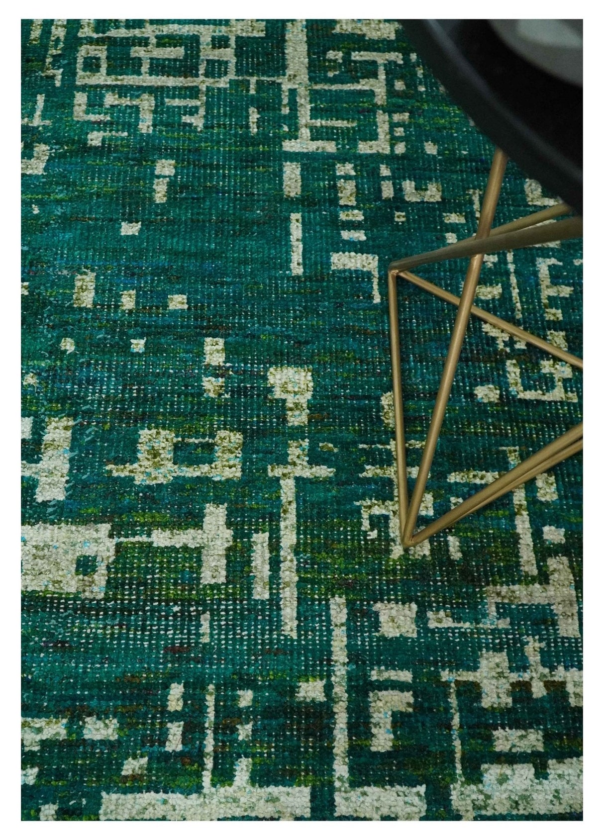 5.6x8 Hand Knotted Green and Beige Modern Abstract Recycled Silk Area Rug