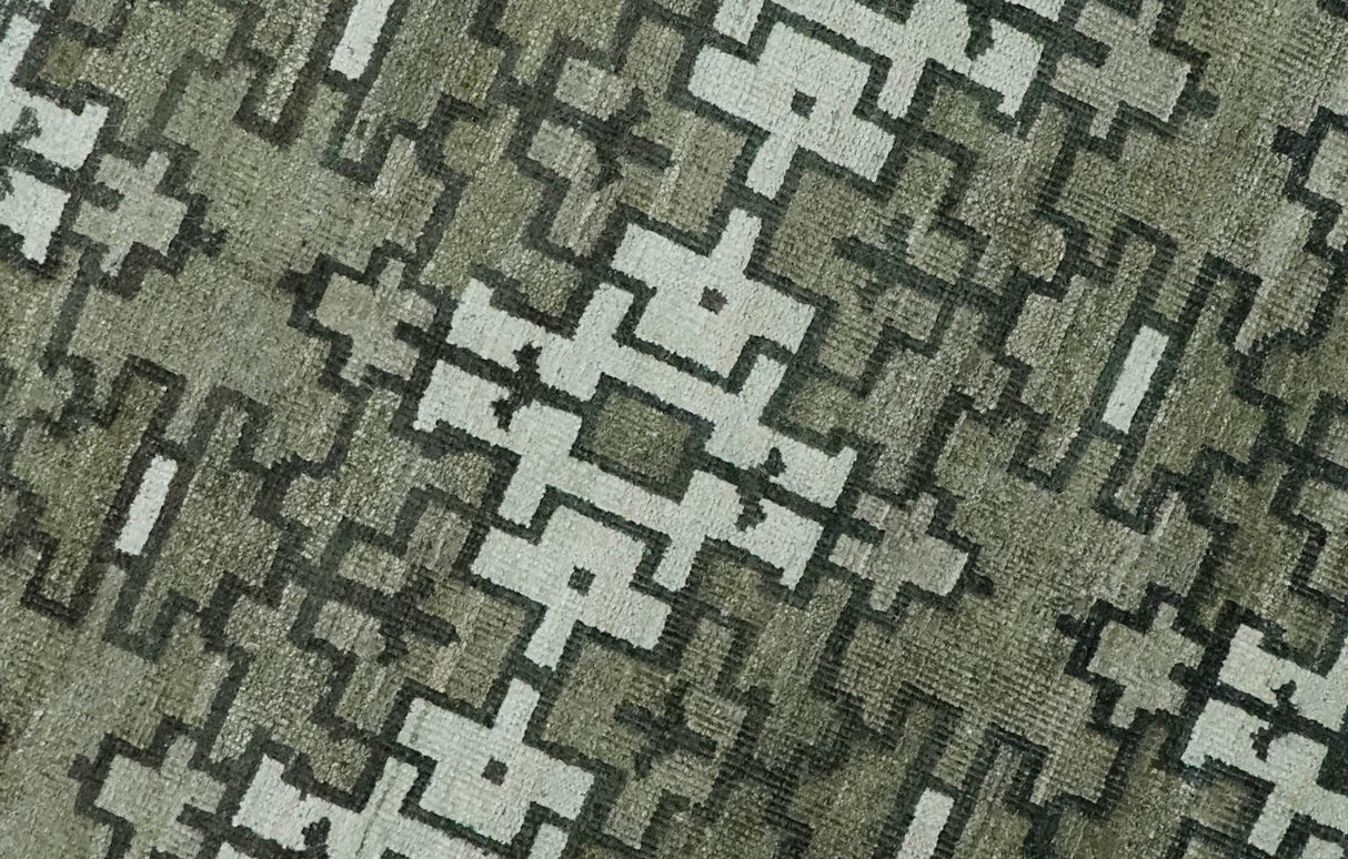 5x8 Hand Knotted Beige and Ivory Modern Contemporary Recycled Silk Area Rug