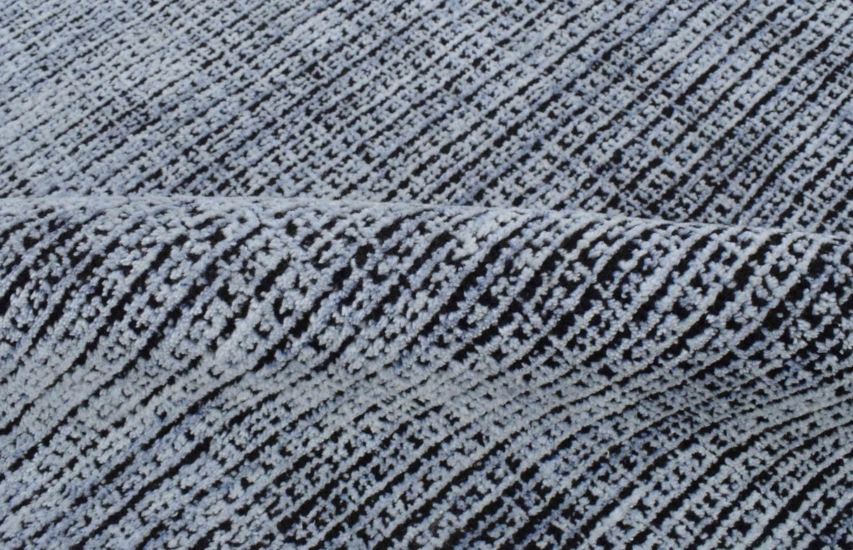 5x8 Silver and Black Modern Contemporary Hand Loom Viscose Area Rug