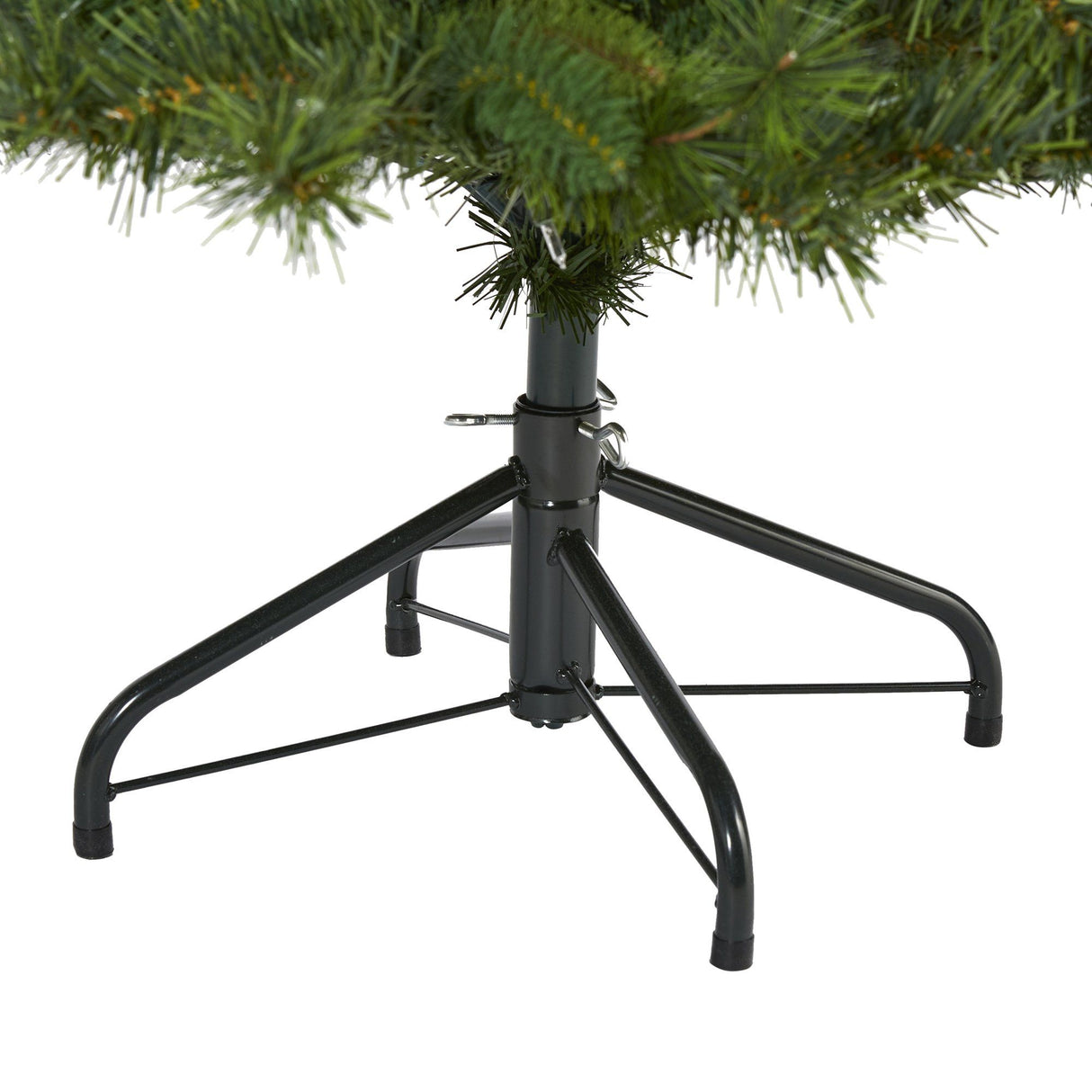 6’ Wyoming Mixed Pine Artificial Christmas Tree with 450 Clear Lights and 1090 Bendable Branches-Christmas Tree-Parc Decor