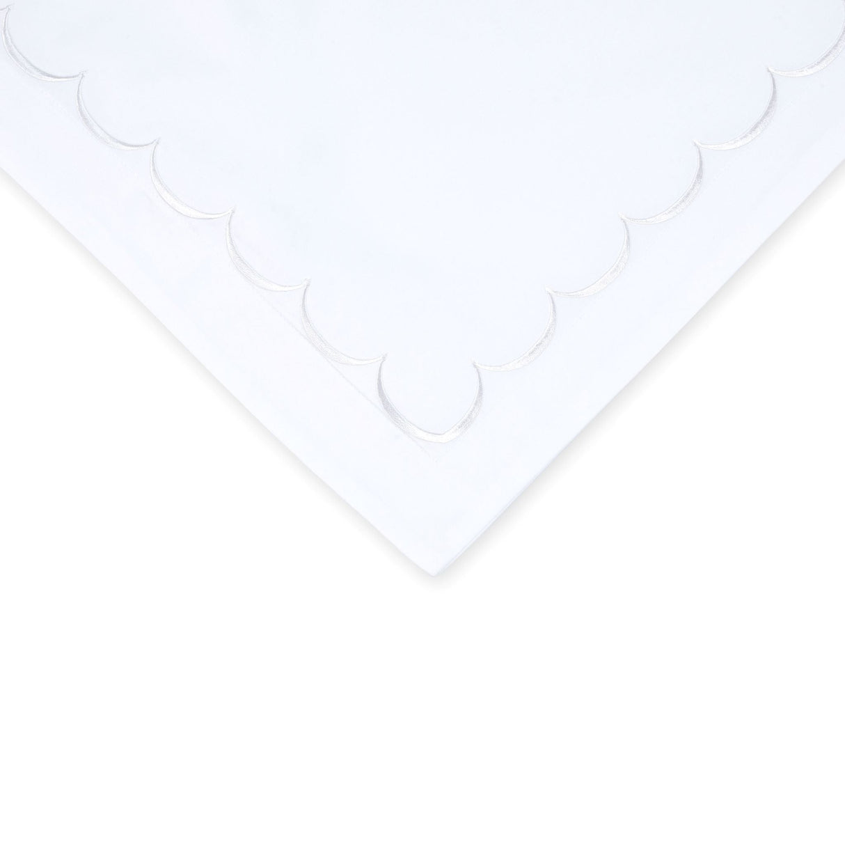 600 Thread Count Scallop Embroidered Duvet Set