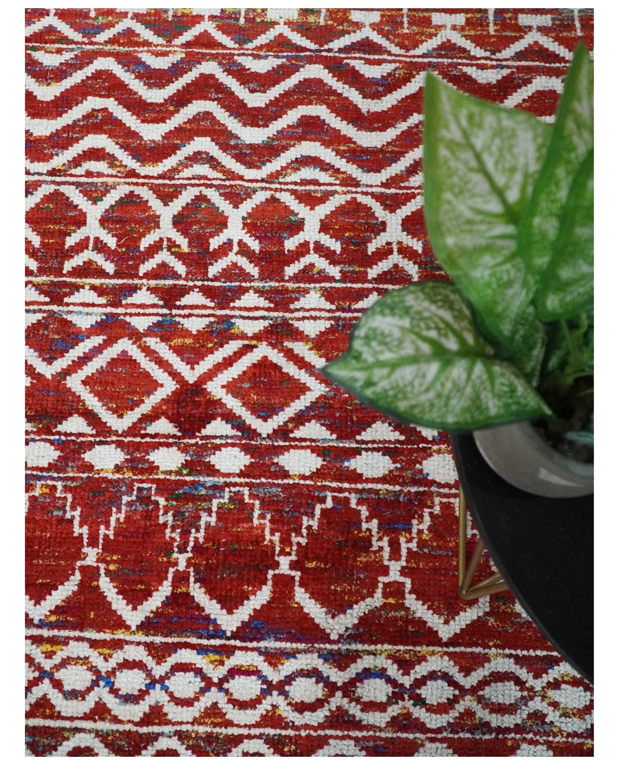 8x10 Hand Knotted Maroon and White Modern Contemporary Southwestern Recycled Silk Area Rug