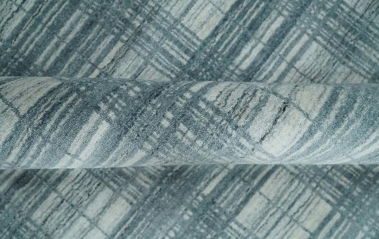 8x10 Hand Made Checkered Ivory and Blue Blended Wool Flatwoven Area Rug
