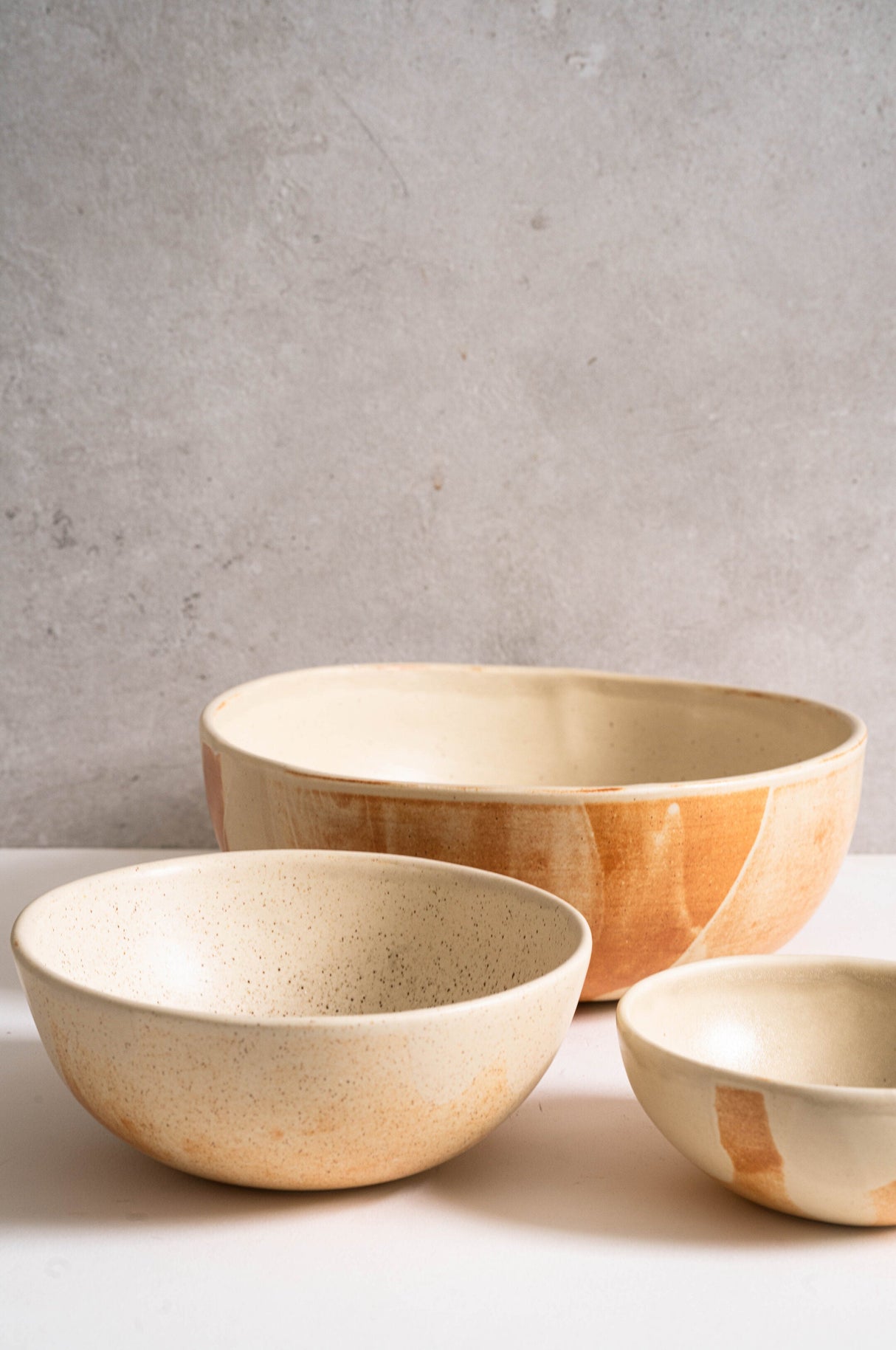 Beige Matte Stoneware Salad Serving Bowl-Parc Decor