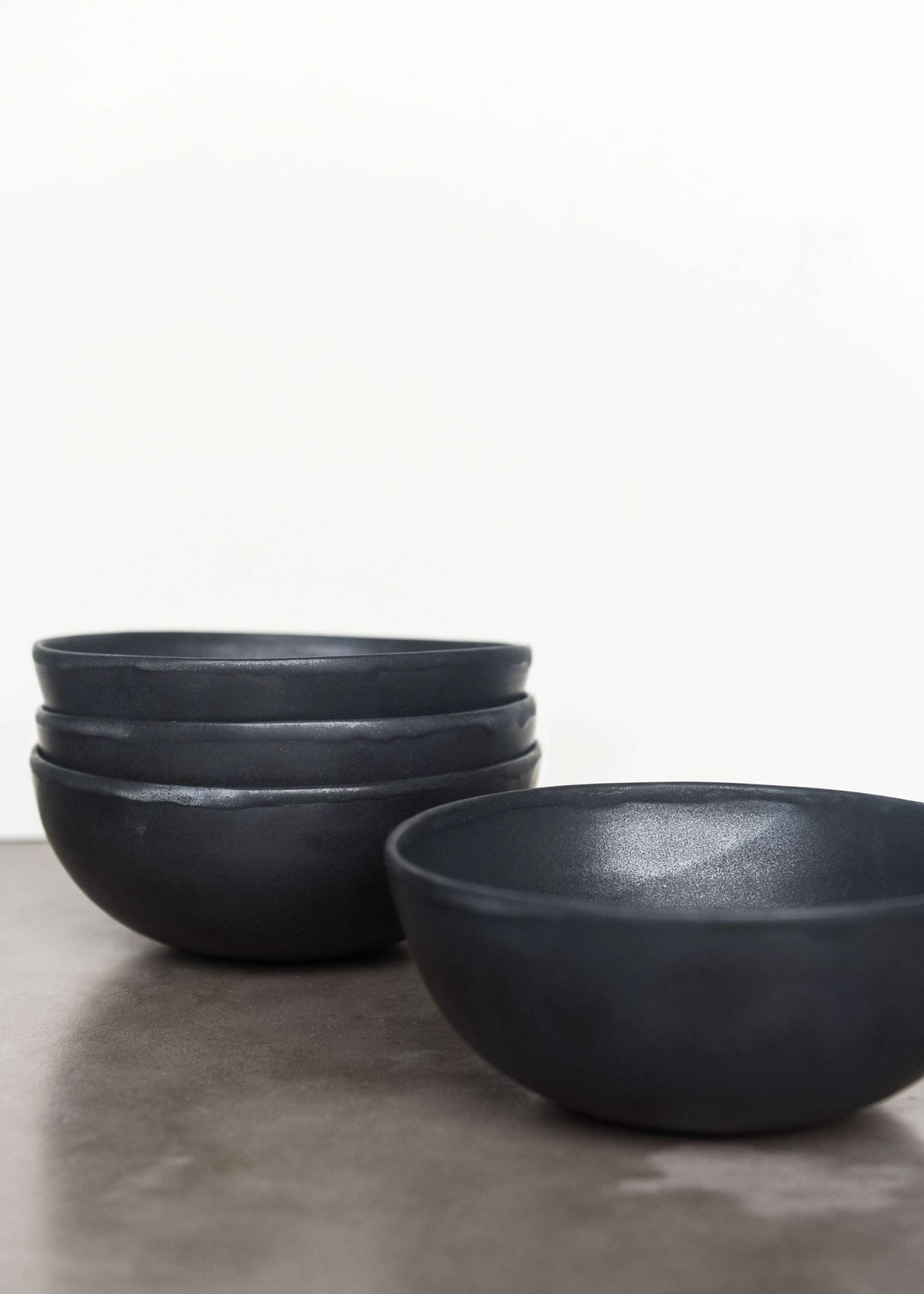 Black Matte Stoneware Bowl-Parc Decor