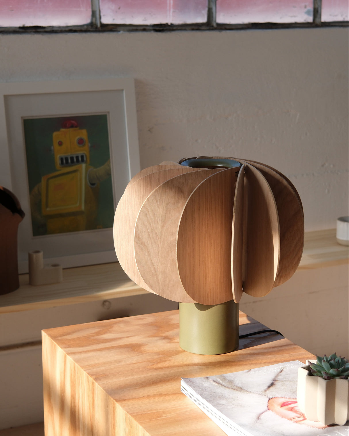 Fin Table Lamp