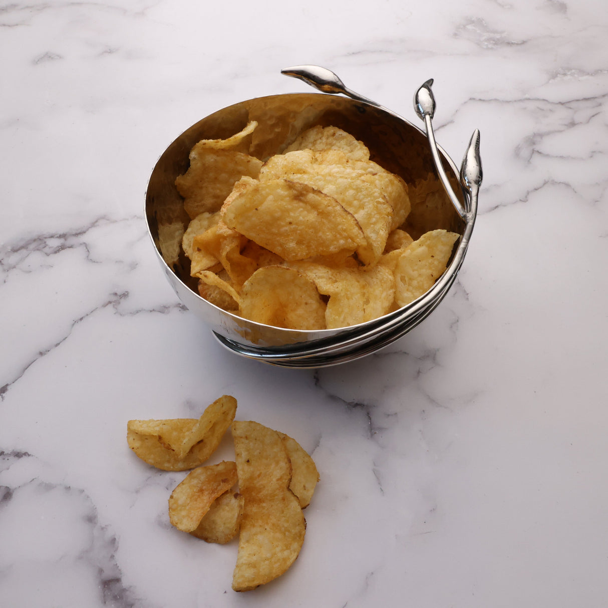 Hammered Chilly Nut Bowl-Parc Decor