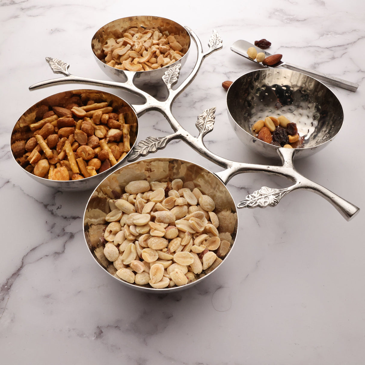 Hammered Leaf Nut Bowl-Parc Decor