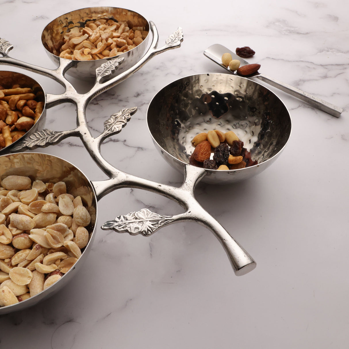 Hammered Leaf Nut Bowl-Parc Decor