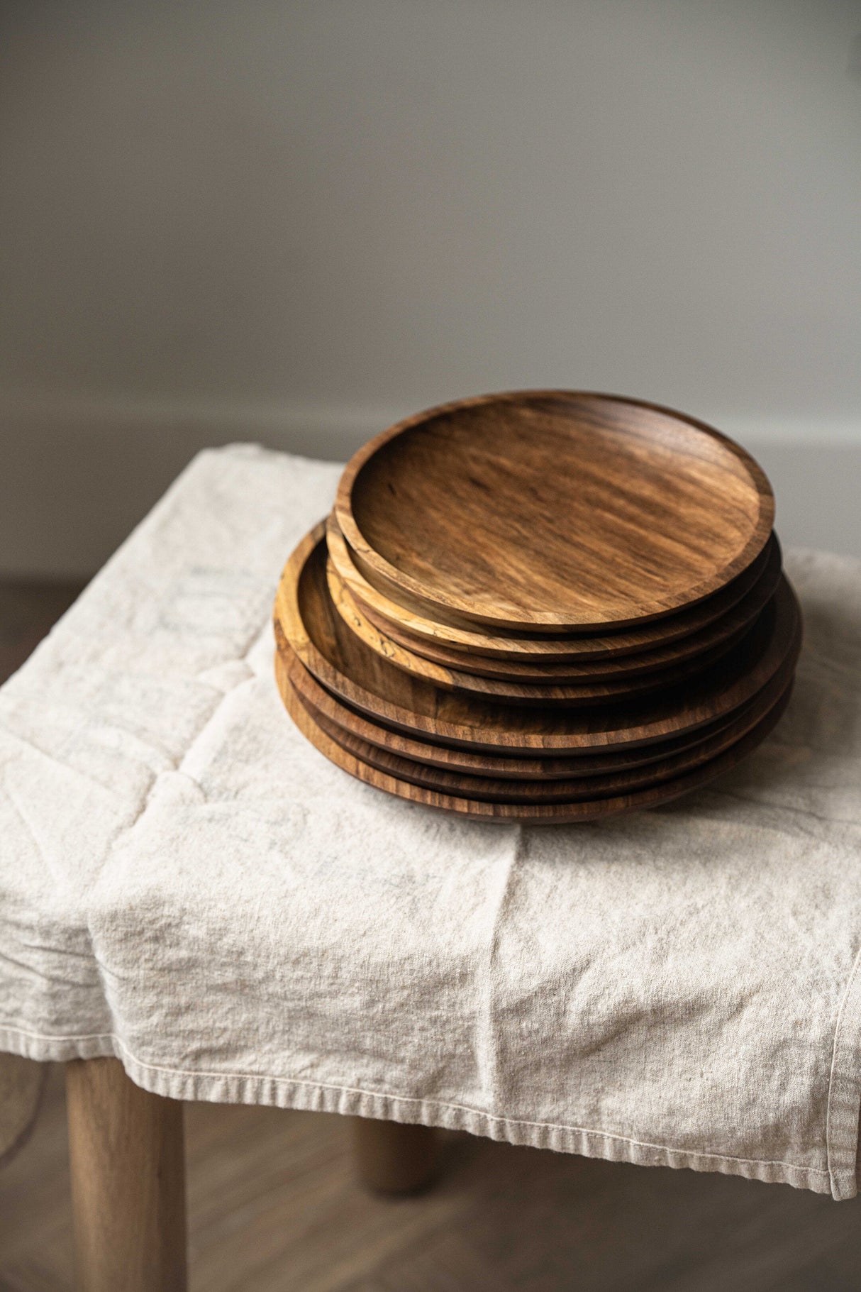 Hand Carved Walnut Wood Plate-Parc Decor