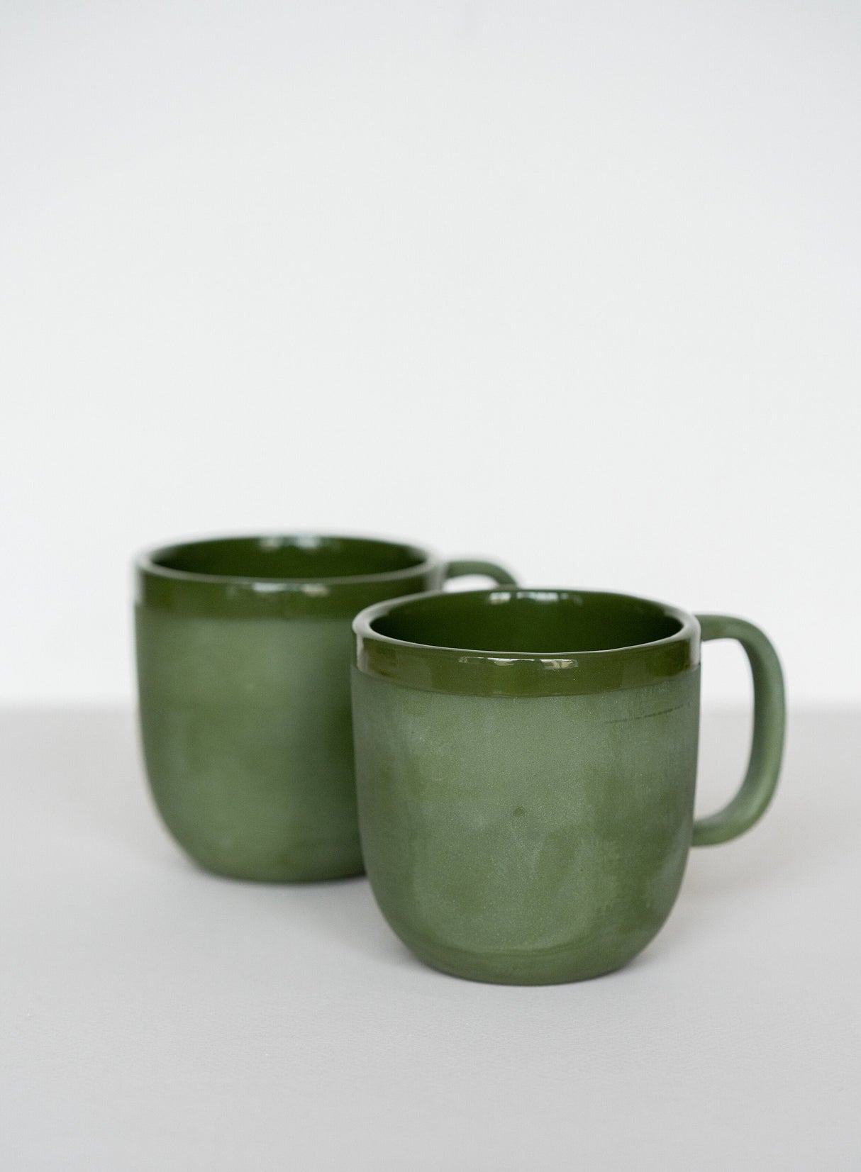 Handmade Porcelain Coffee Mug. Green-Parc Decor