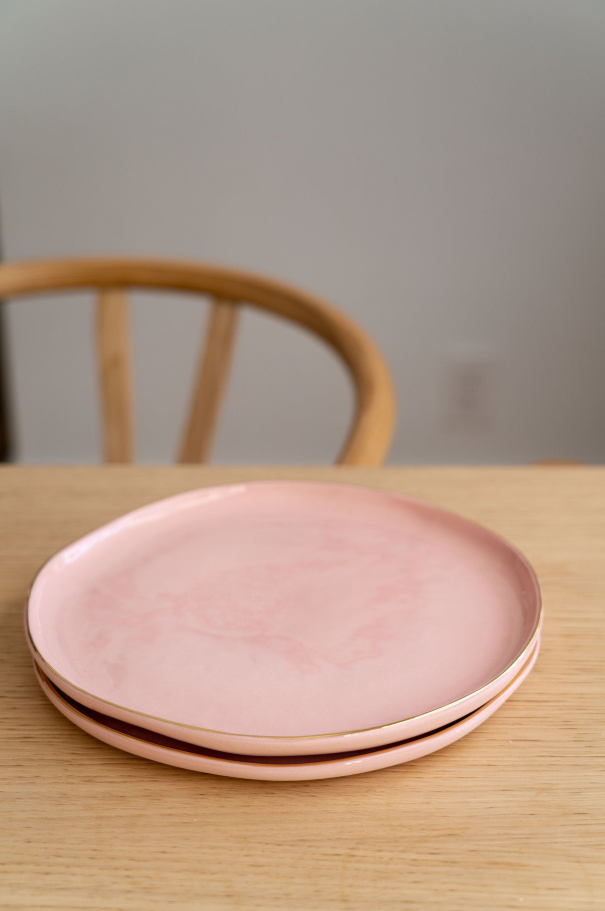 Handmade Porcelain Dinner Plates with Gold Rim. Powder Pink-Parc Decor