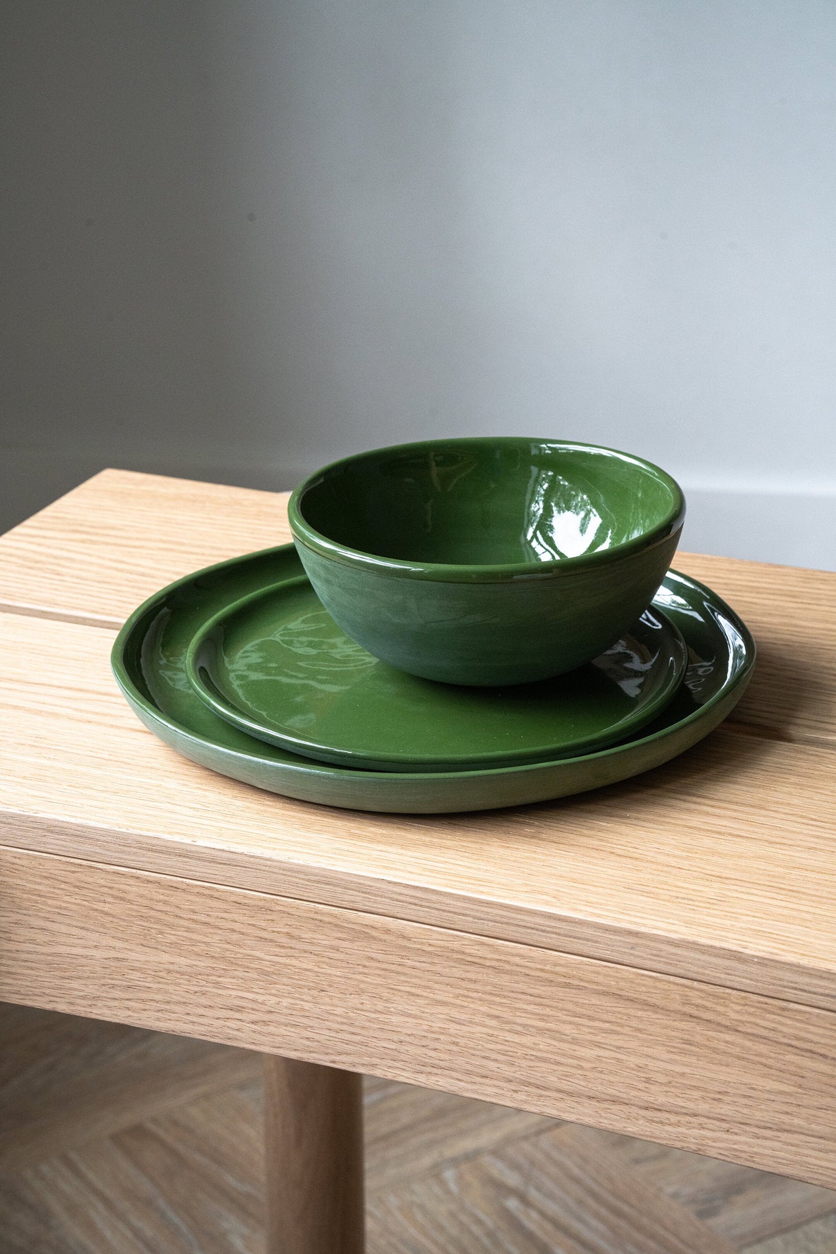 Handmade Porcelain Dinner Plates. Green-Parc Decor