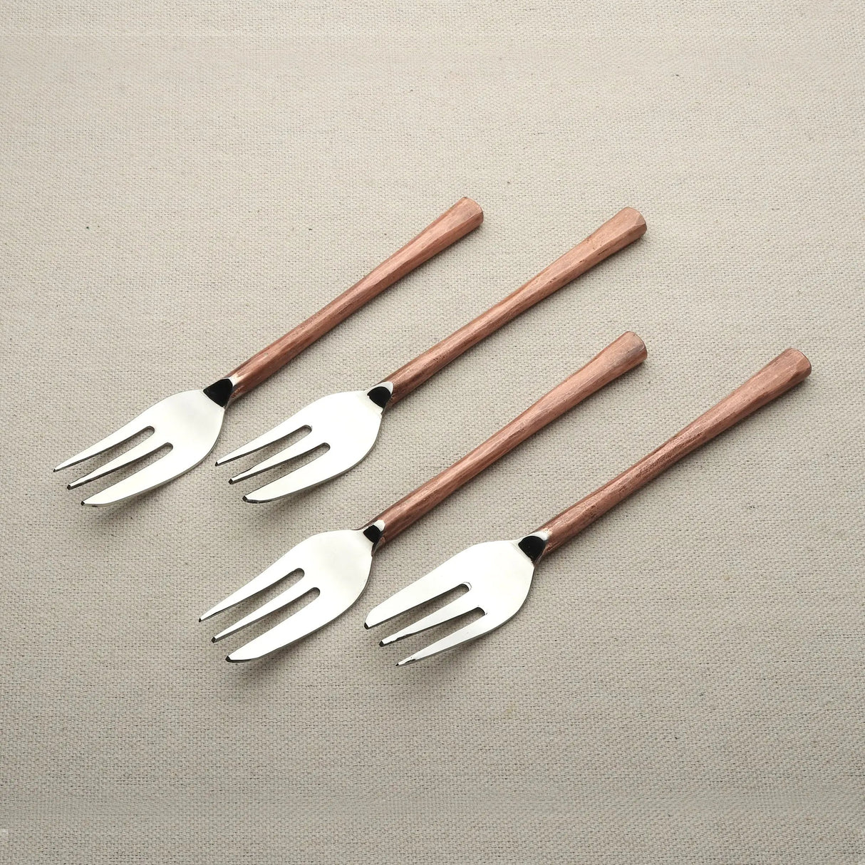 MEDICKI DESSERT/PASTRY FORK 4 PC. SET-Parc Decor