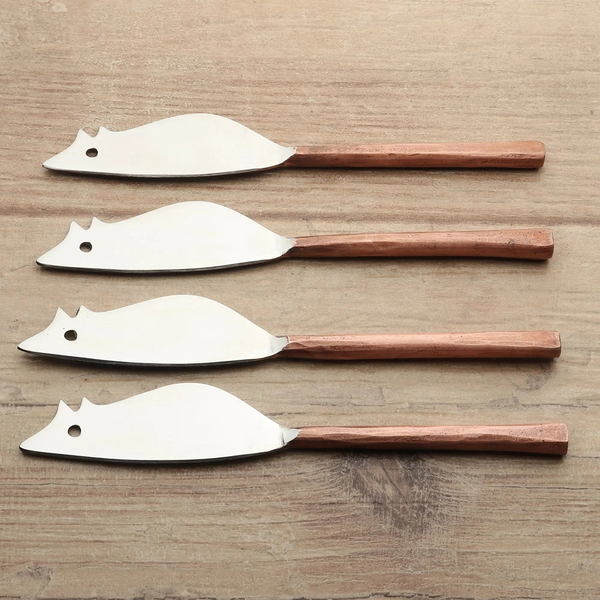 MEDICKI RATONCITO CHEESE SPREADER/KNIFE 4 PC. SET-Parc Decor