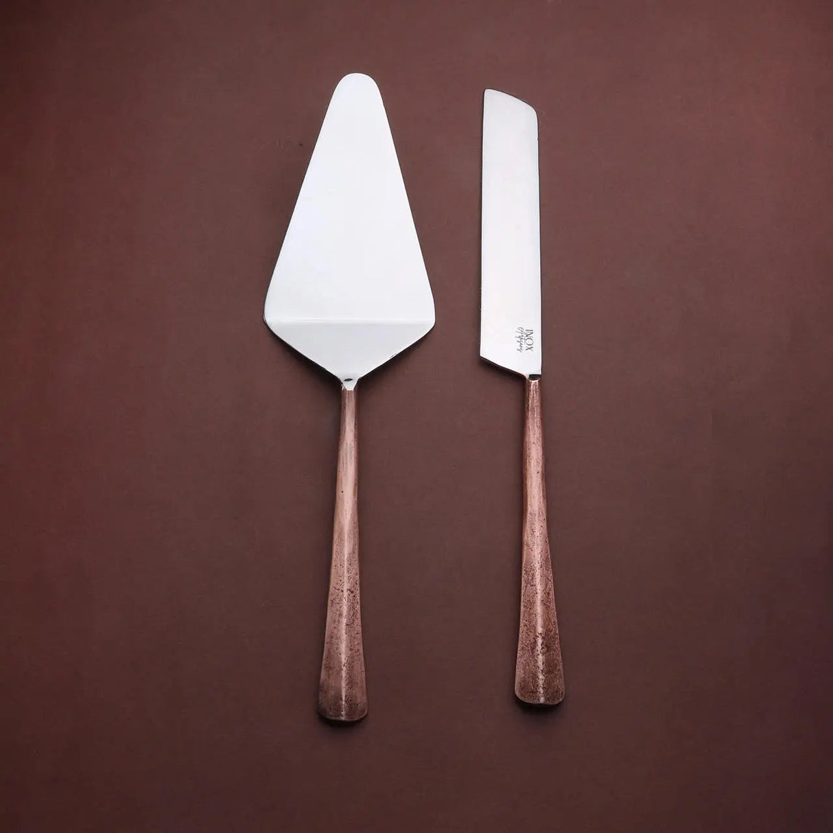 Ridge Cake Serving 2 Pc. Set-Parc Decor