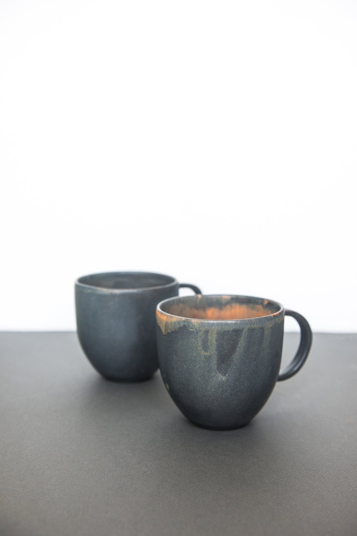 Rust Stoneware Coffee Mug-Parc Decor