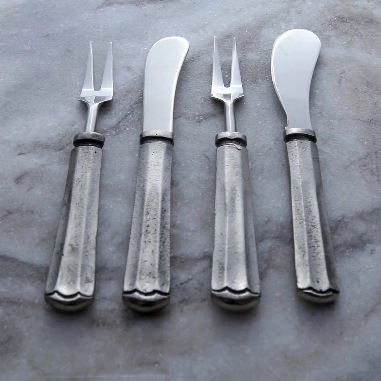 Silver Antique Maharaja Cheese Spreader & Fork 4 Pc. Set-Parc Decor