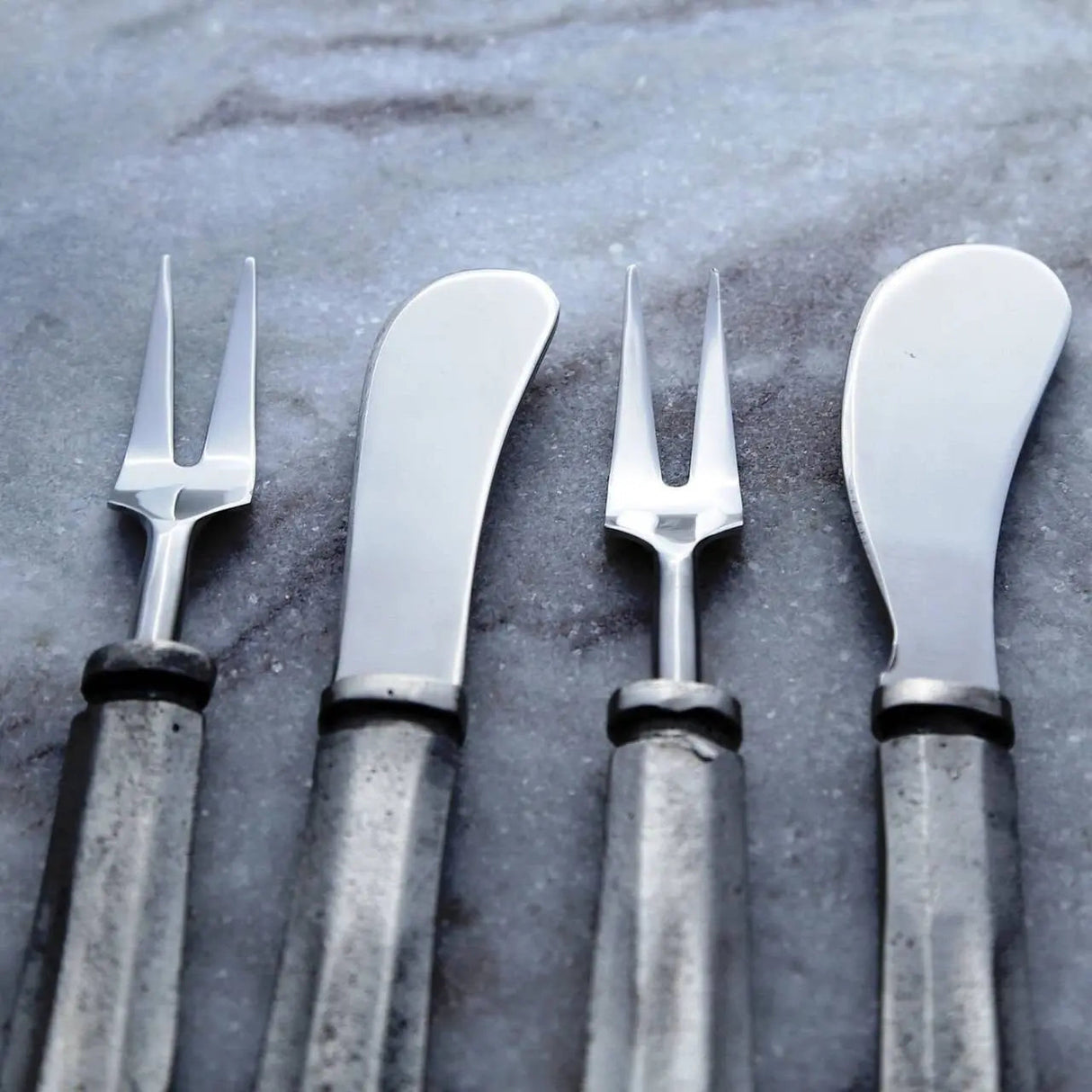 Silver Antique Maharaja Cheese Spreader & Fork 4 Pc. Set-Parc Decor