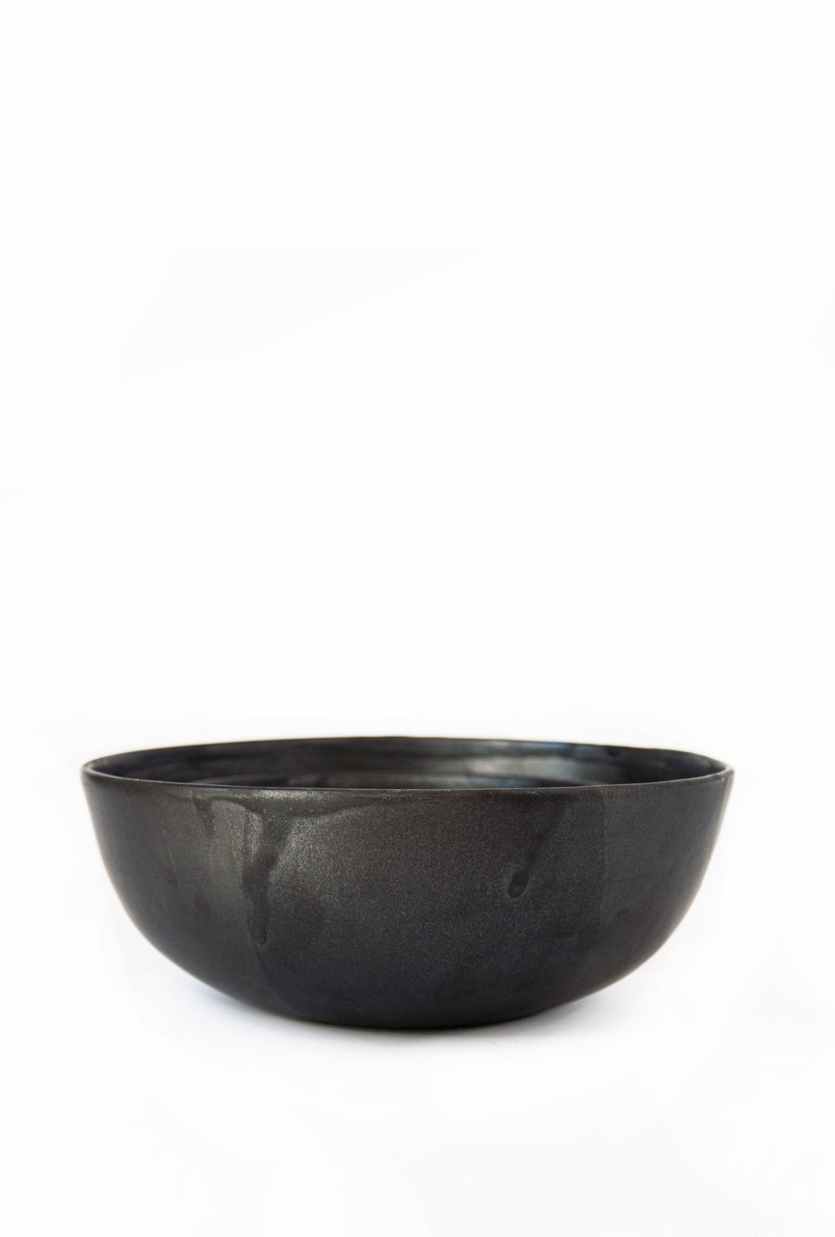 Stoneware Black Matte Salad Serving Bowl-Parc Decor
