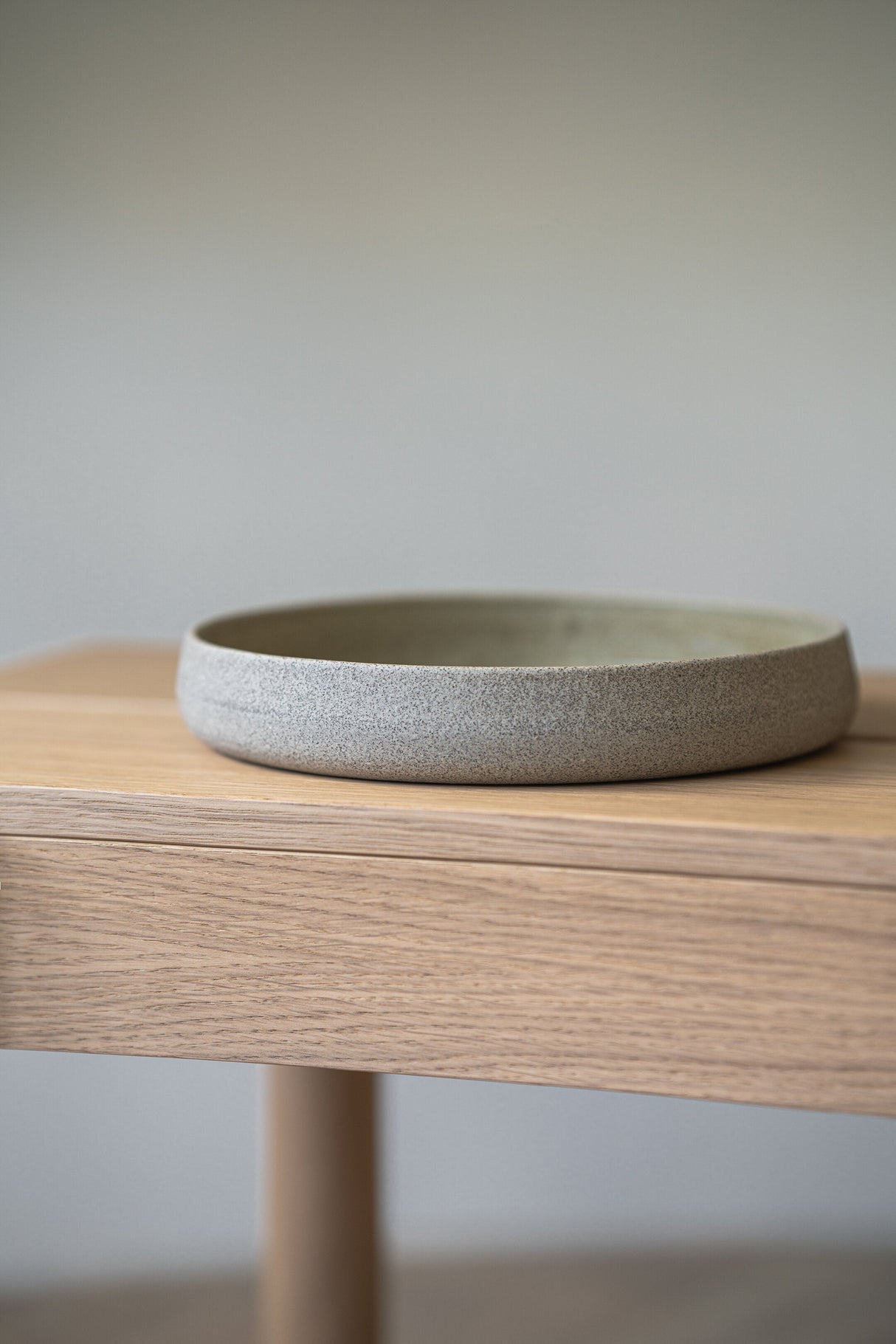 Stoneware Salad Plates with High Sides "Concrete"-Parc Decor