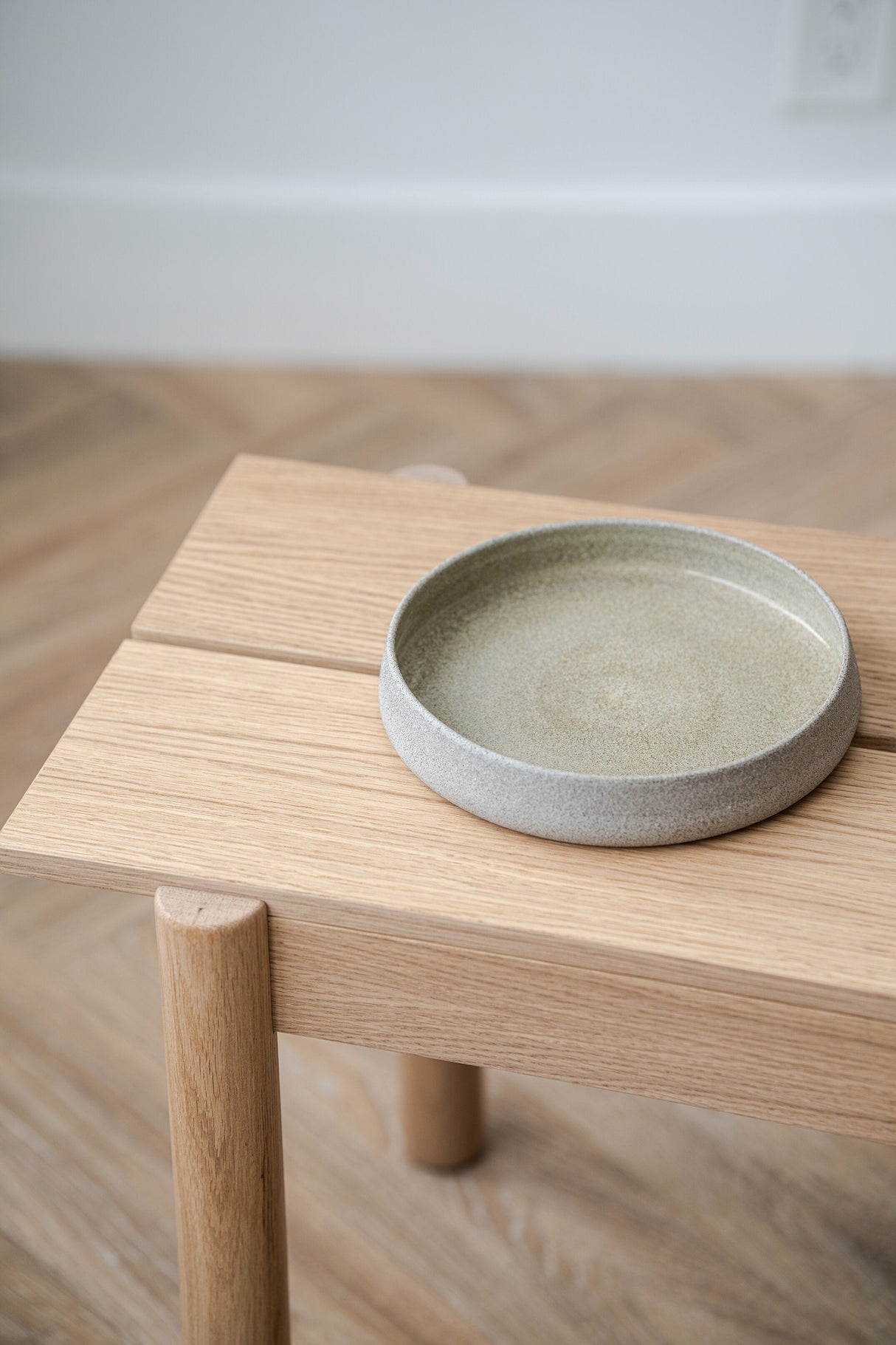 Stoneware Salad Plates with High Sides "Concrete"-Parc Decor