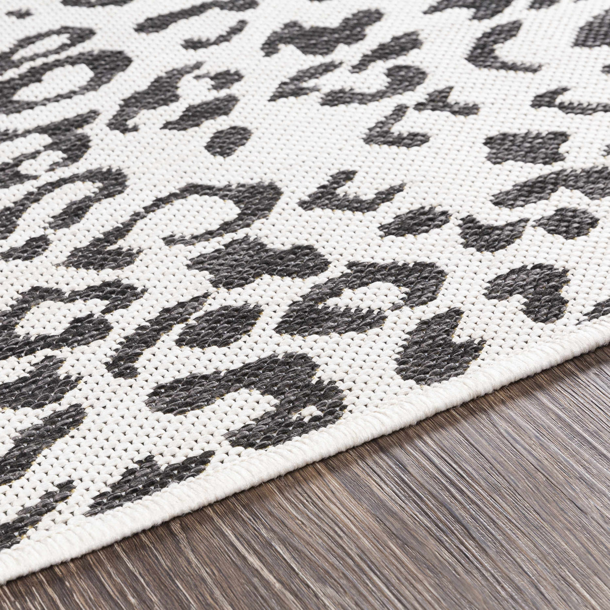 Alderbury White Leopard Print Rug-Rugs-Parc Decor