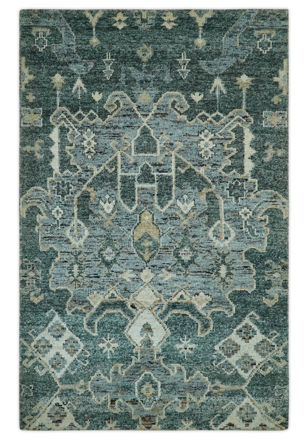 Antique look Gray and Silver 5.6x8.6 Traditional Large Design Hand Knotted wool Rug