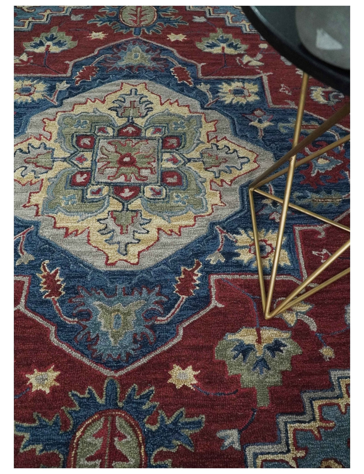Antique look Maroon and Blue Hand Tufted Traditional Medallion wool Area Rug