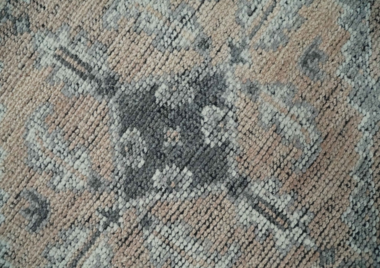 Antique Style Peach, Ivory and Charcoal 8x10 Hand knotted Traditional wool Area Rug