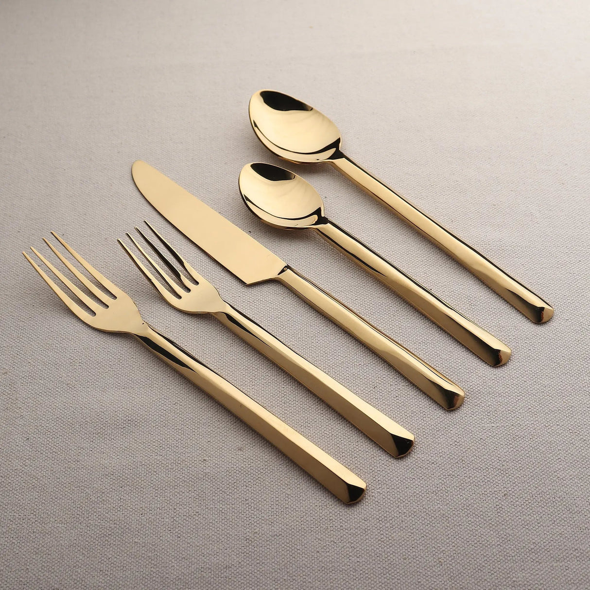 Ariella PVD 5 Pc. Flatware Set-flatware set-Parc Decor