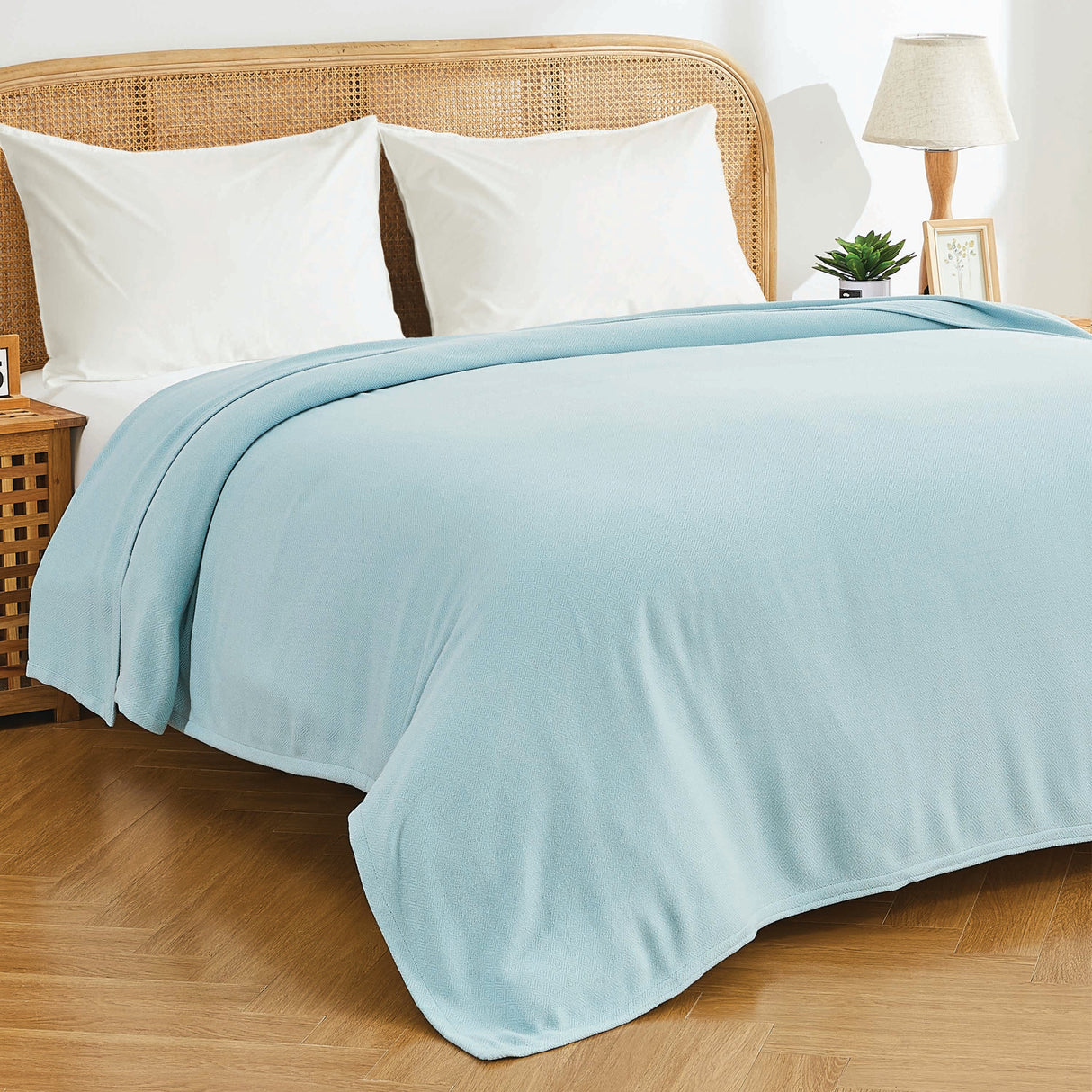Bamboo Cotton Blanket