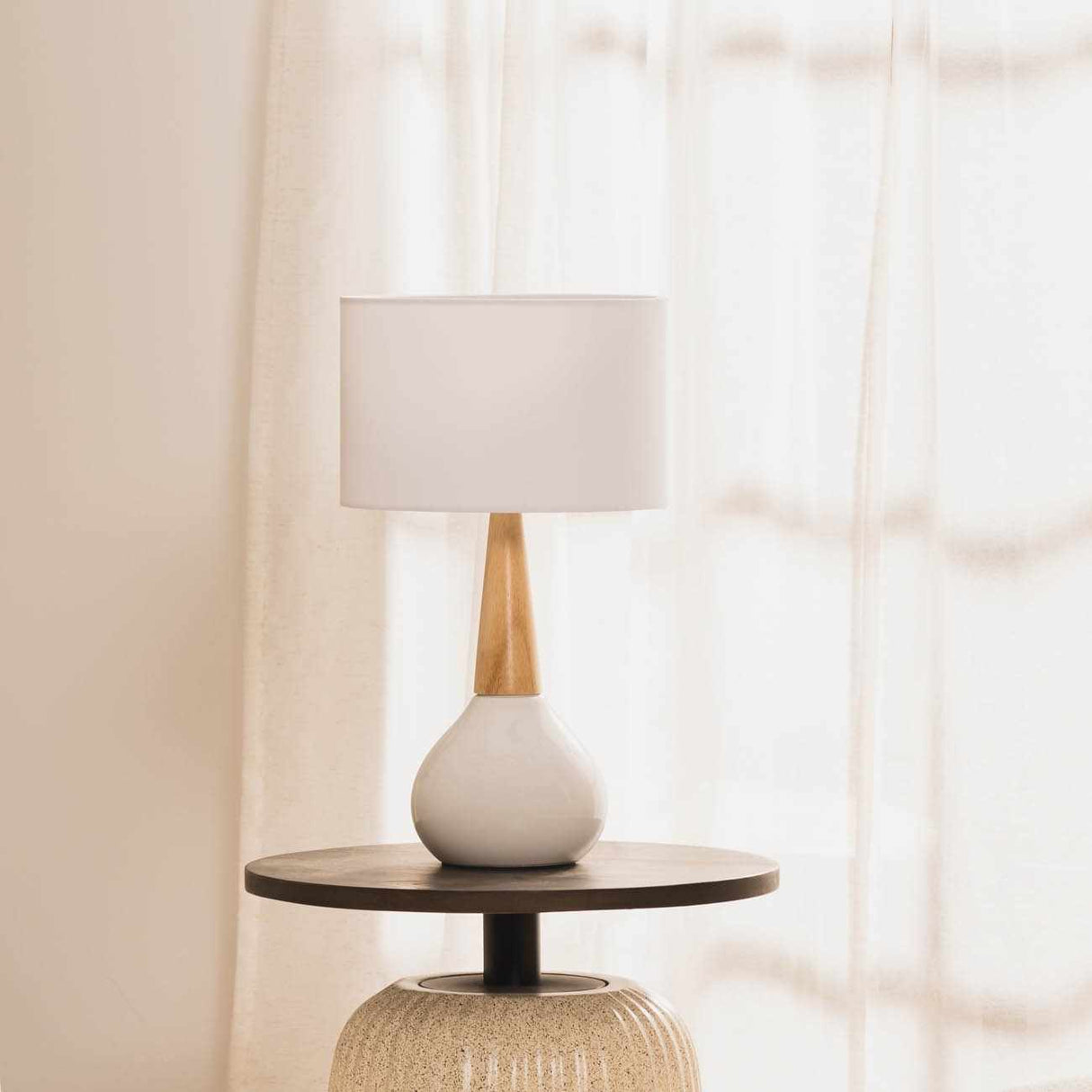Baugo White Ceramic Table Lamp-Lighting-Parc Decor