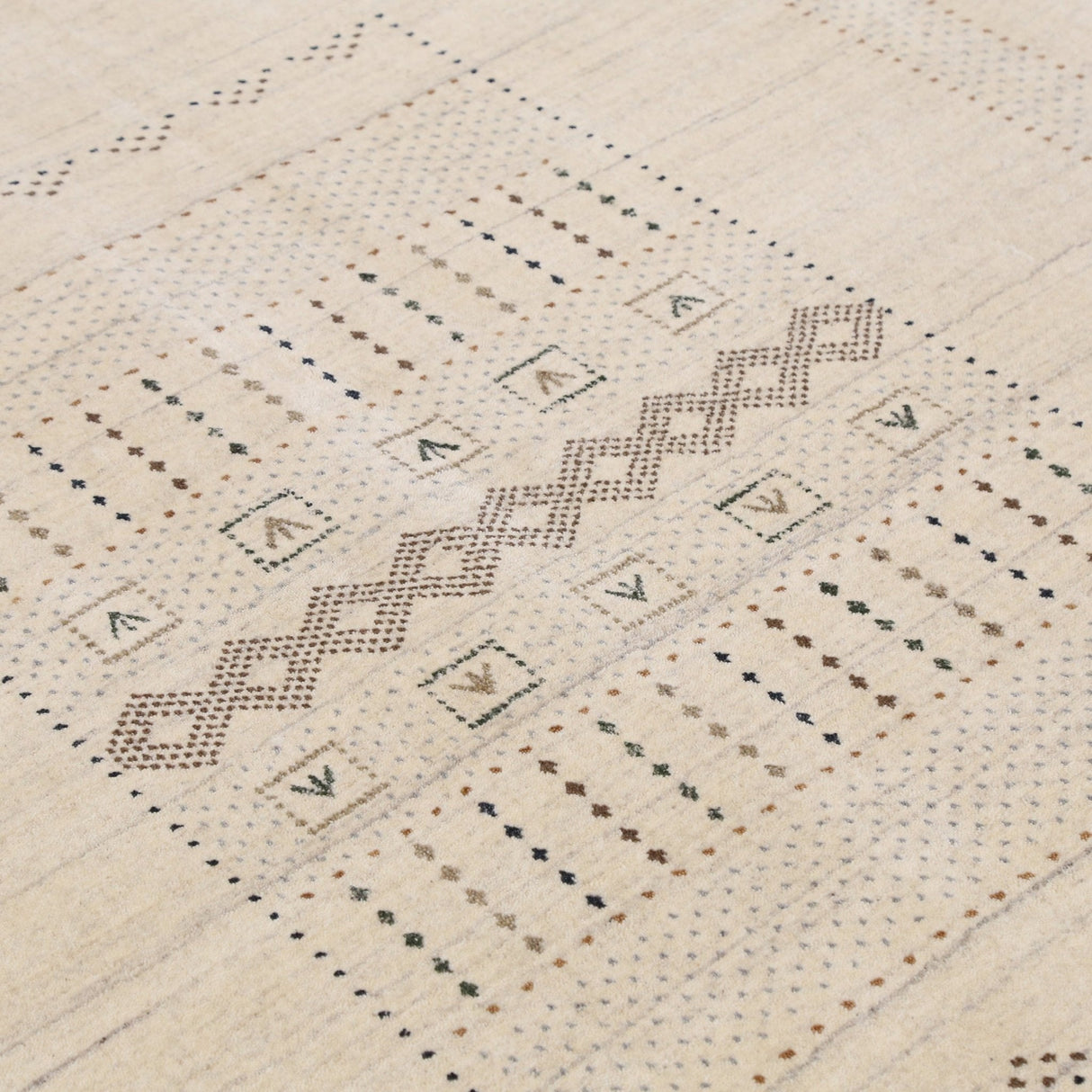 Beige Gabbeh Design Hand Loomed Wool Area Rug