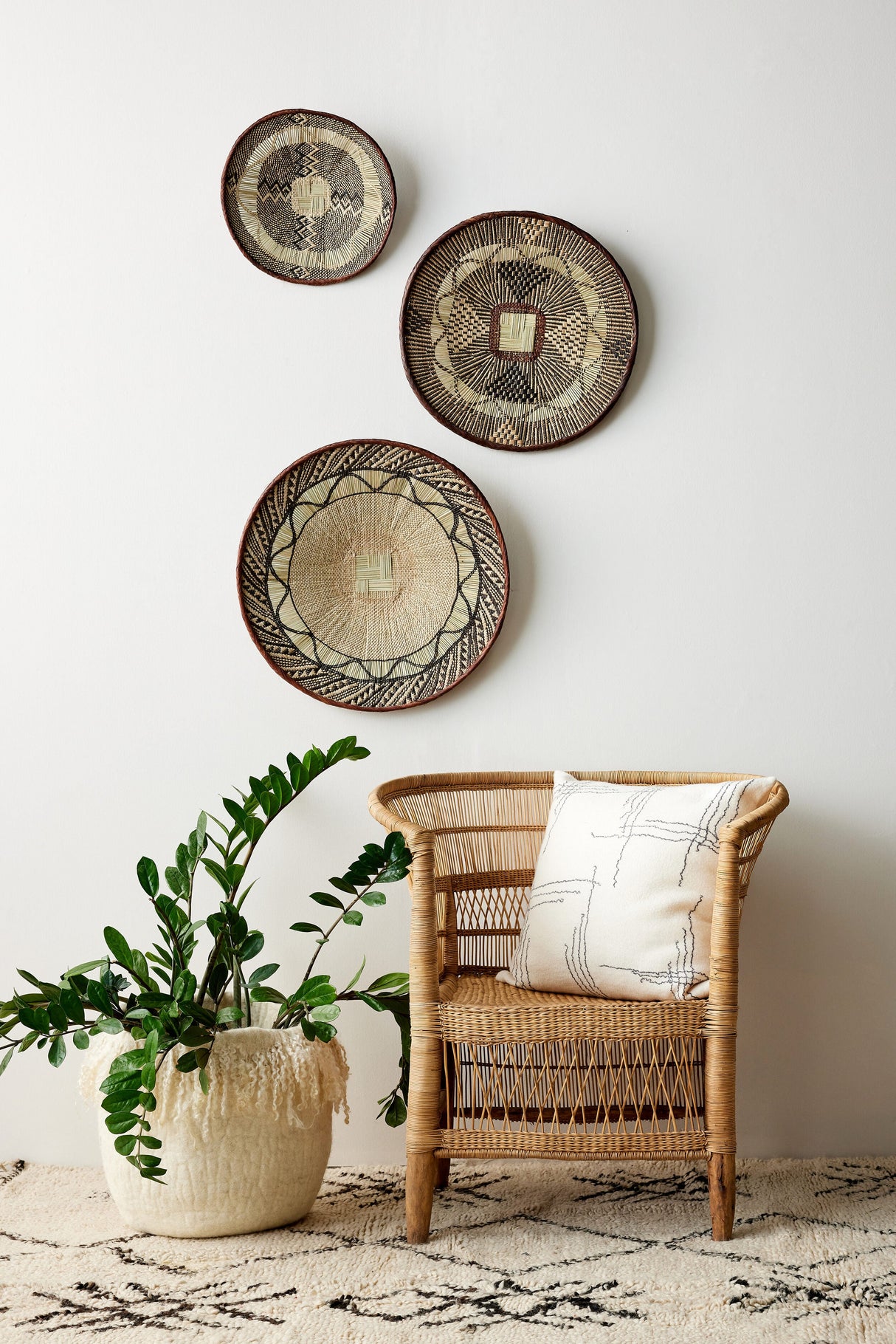 Binga Lace Patterned Basket-Wall Basket-Parc Decor